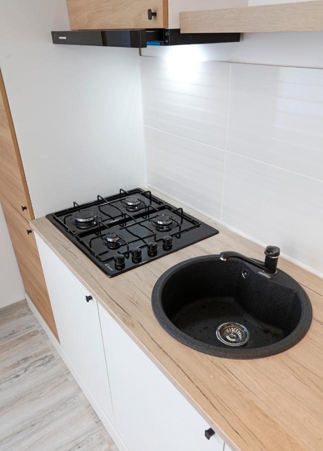 New & Cozy Studio In Ghencea + Netflix Bukares Bagian luar foto