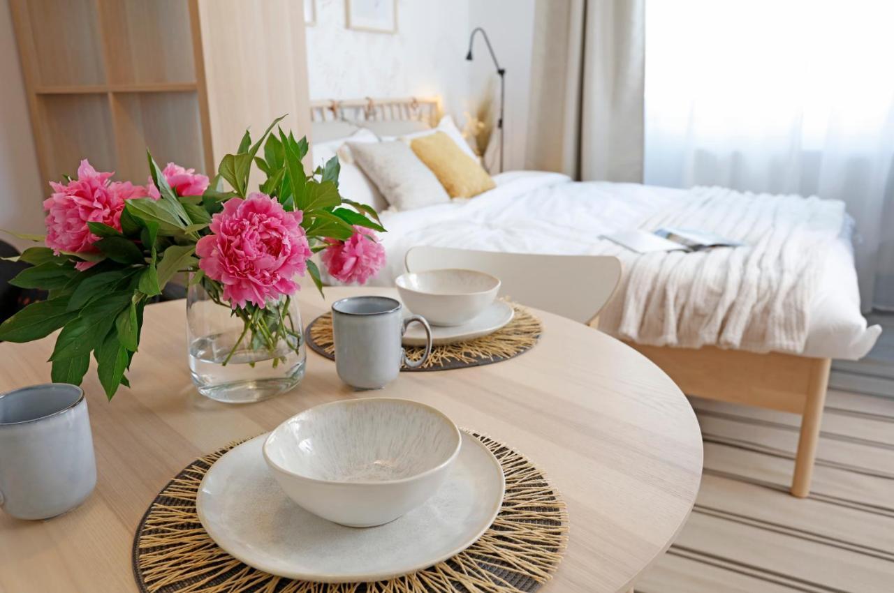 New & Cozy Studio In Ghencea + Netflix Bukares Bagian luar foto